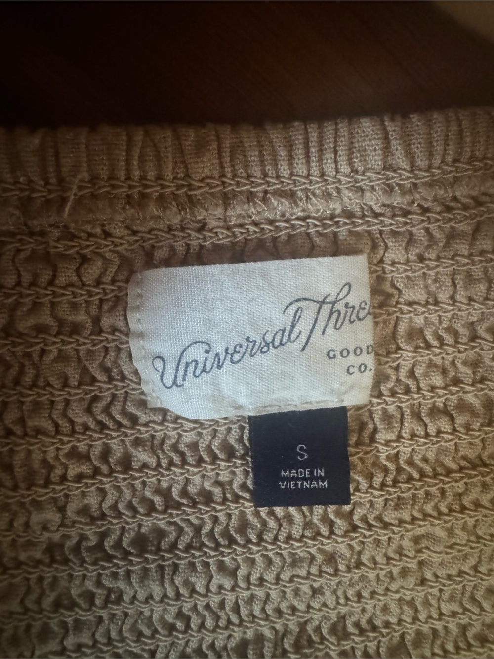 Universal Thread - Picture 4 of 4